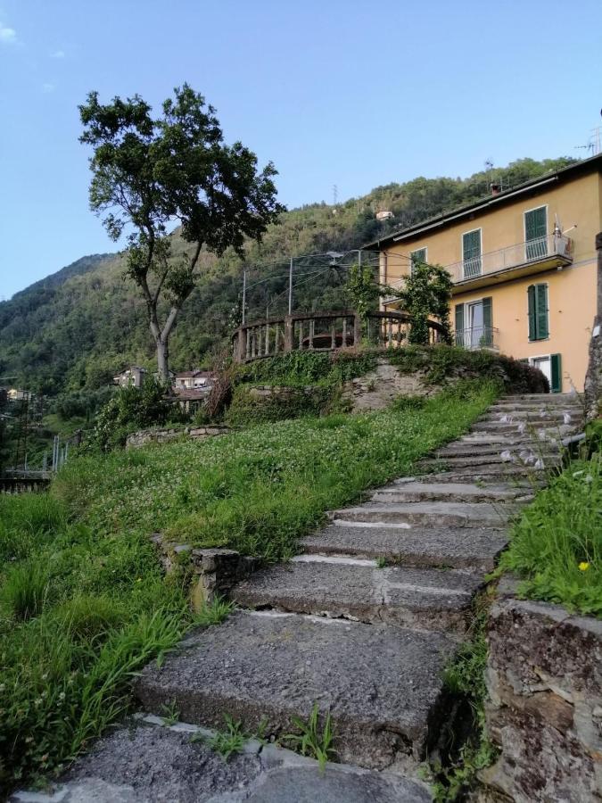 デルヴィオCasa Vittoriaアパートメント エクステリア 写真