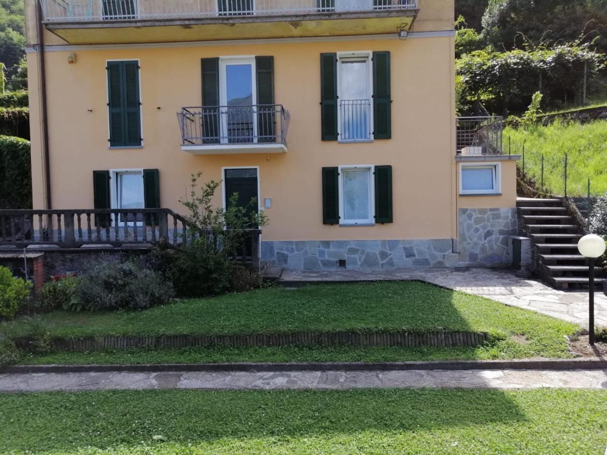 デルヴィオCasa Vittoriaアパートメント エクステリア 写真